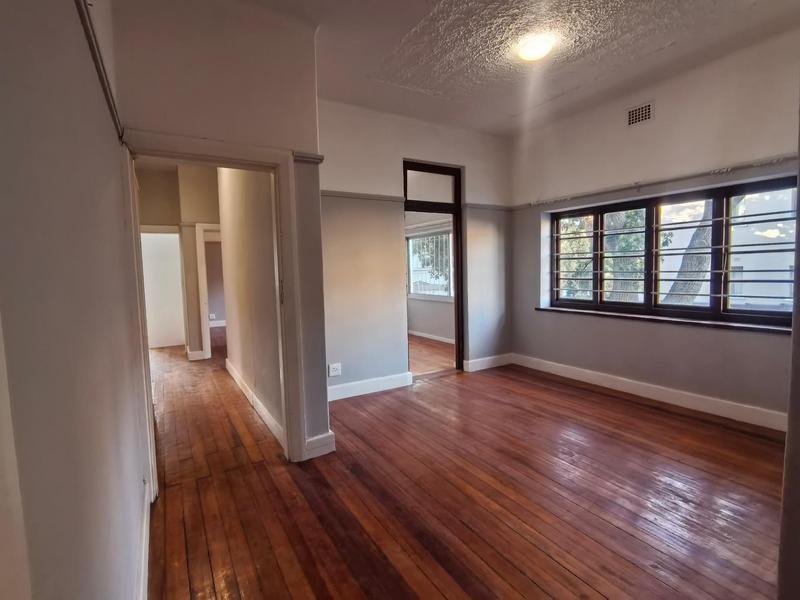 To Let 2 Bedroom Property for Rent in Green Point Western Cape